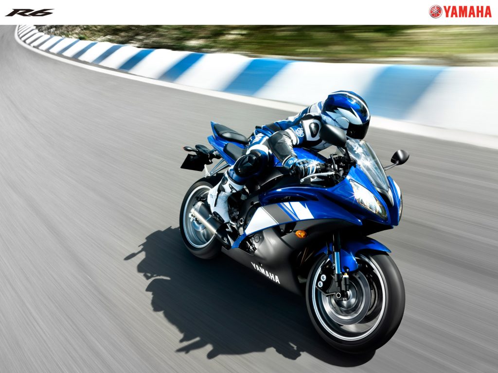 2009 Yamaha Yzf R6 Fastest Riding Bike Hd Wallpaper