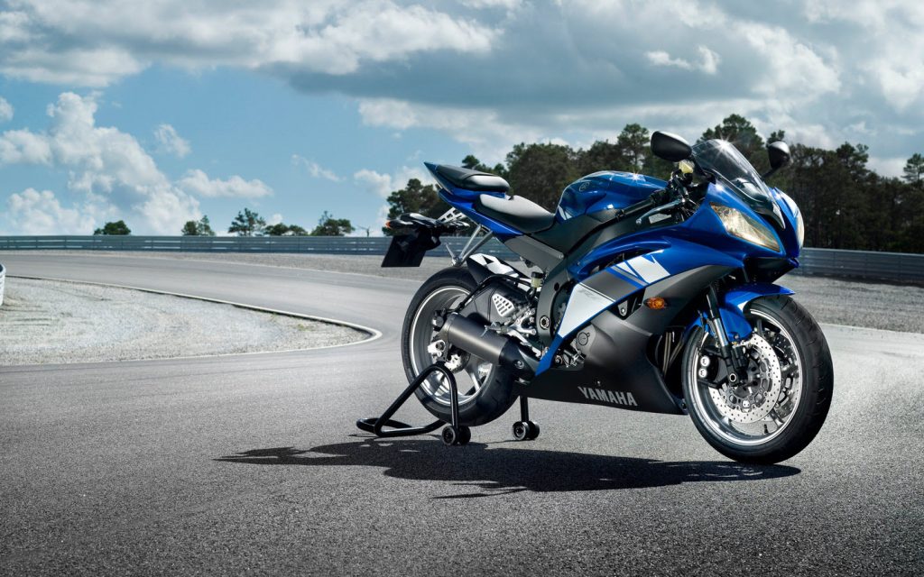 2009 Yamaha Yzf R6 Powerful Sports Bike Hd Wallpaper