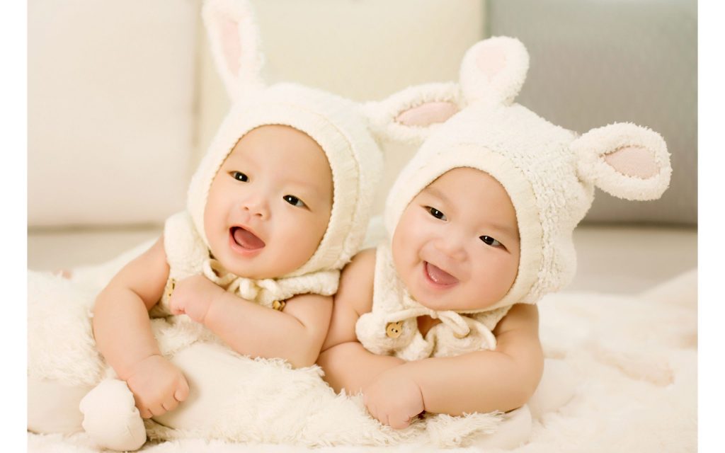 Cute Twin Babies Lovely Smiling Fhd Wallpaper