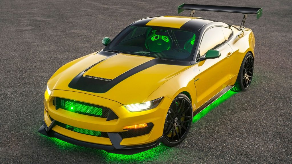 Dashy Green And Yellow 2016 Ford Shelby Gt350 Mustang Ole Yeller Fhd Wallpaper