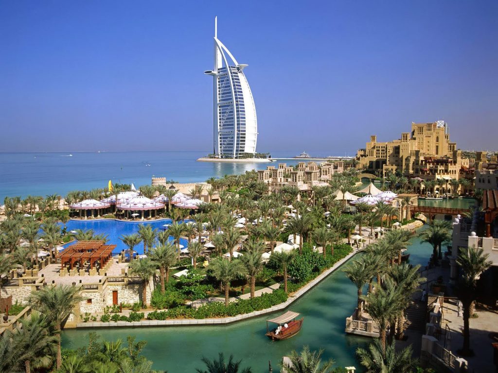 Fascinating Luxory Burj Al Arab Hotel Dubai Hd Wallpaper