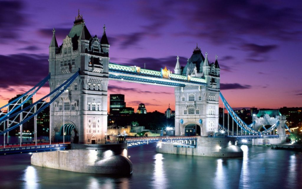 Full Scale View Of Tower Bridge England At Night Fhd Wallpaper