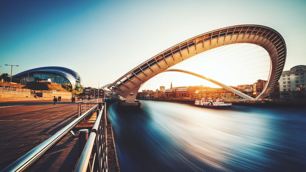 Mind Blowing Gateshead Millennium Bridge Uk 4k Uhd Wallpaper