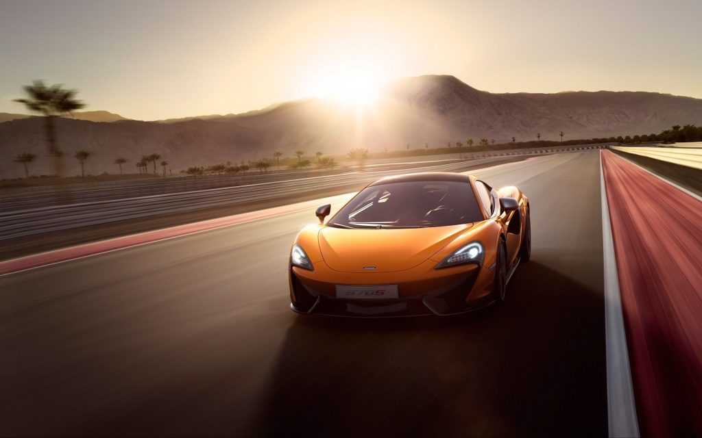 Speedy Flame Orange 2015 Mclaren 570s Fhd Wallpaper