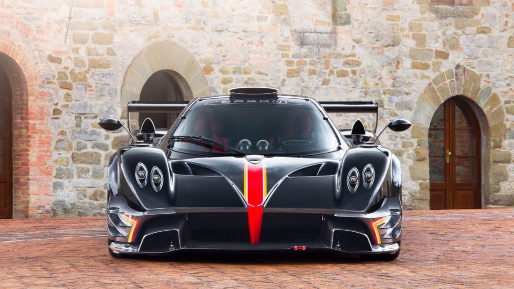 Super Fast 2013 Pagani Zonda Revolucion Black Fhd Wallpaper