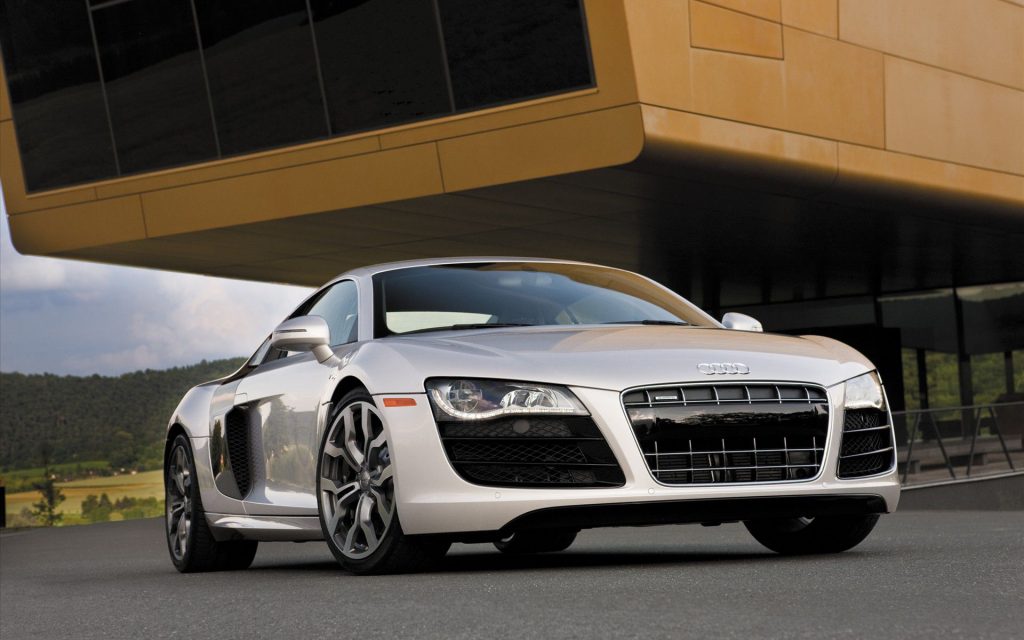 Ultimate 2010 Audi R8 V10 2 Fhd Wallpaper