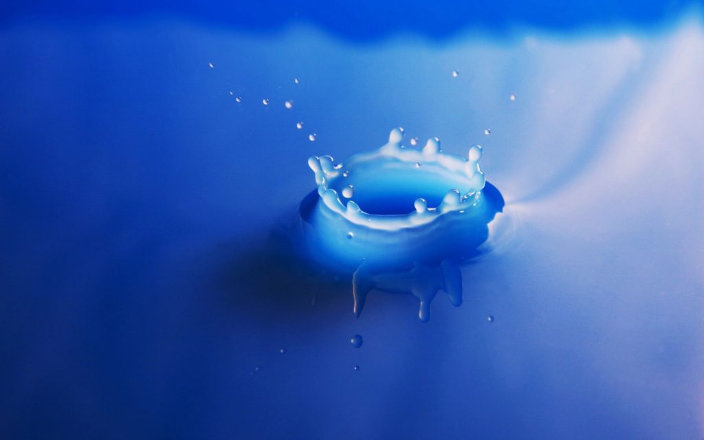 Awesome Blue Splash Fhd Wallpaper