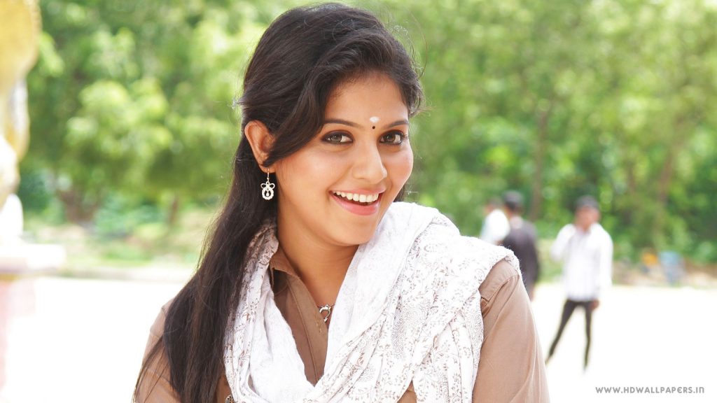 Cute Smile South Actress Anjali Fhd Wallpaper