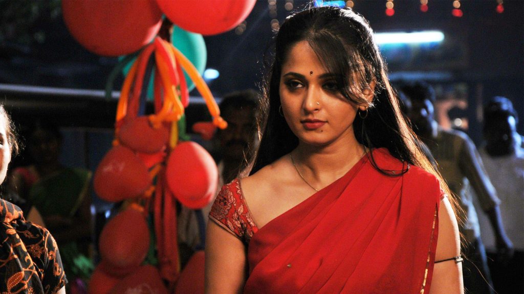 Glamorous Anushka In Vaanam Tamil Fhd Wallpaper