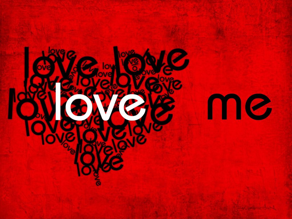 Love Me Heart Hd Text Wallpaper