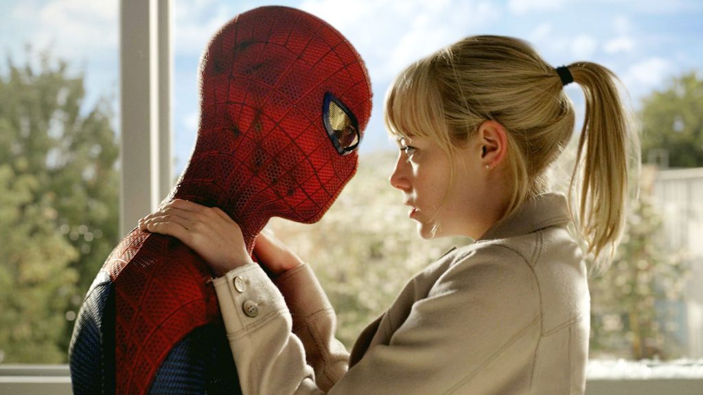 Spider Man And Gwen Stacy Romance Fhd Wallpaper