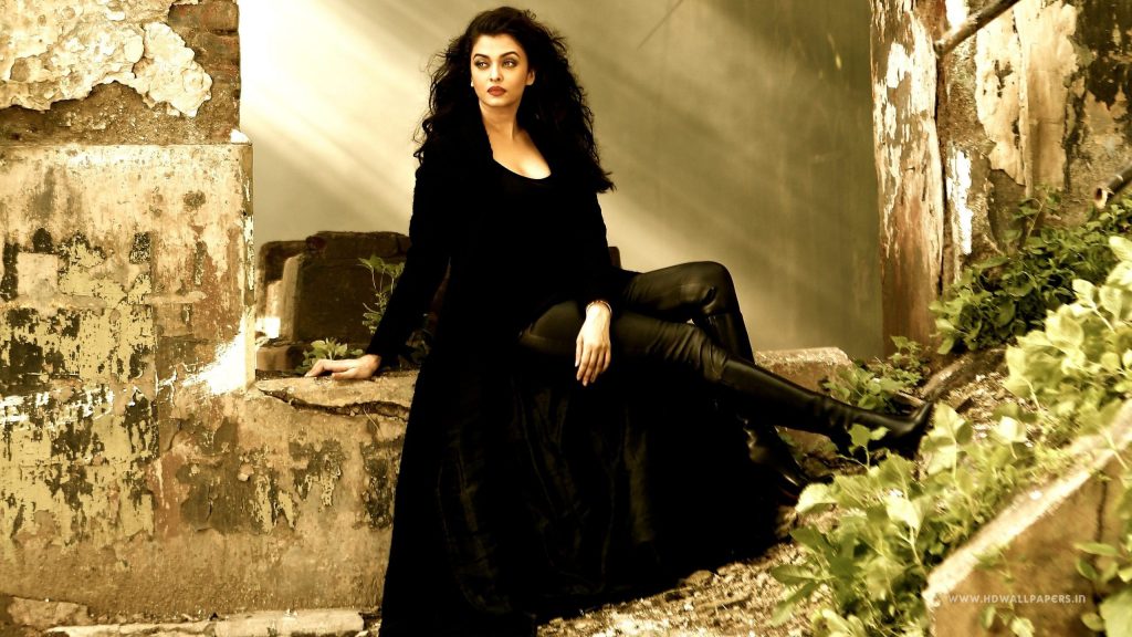 Stunning Black Aishwarya Rai New Fhd Wallpaper