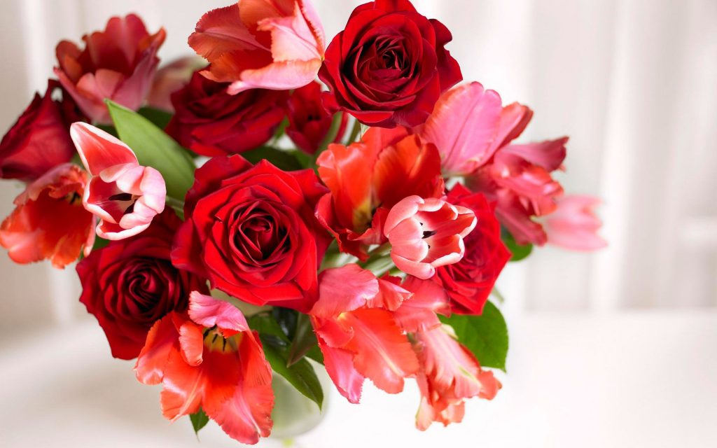 Thinking Of You Red Arrangements Fhd Wallpaper